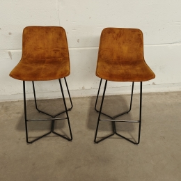 J-line (jolipa) 2 tabourets de bar, Laurent métal-textile ocre